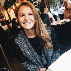 Meet your Posher, Lauren